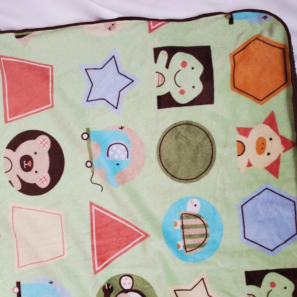 Target Circo Green Bear‎ Turtle Frog Star Circle Turtle Brown Sherpa Blanket